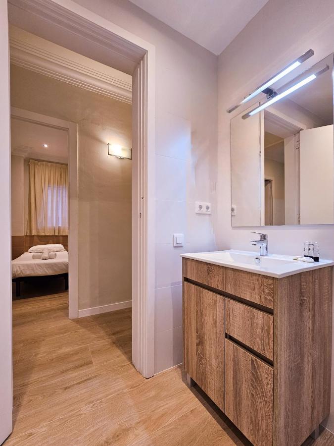 Classbedroom Park Gueell Apartment Barcelona Exteriér fotografie